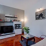 1 Bedroom Beautiful In Сasa de vacaciones Korčula