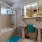 Сasa de vacaciones 1 Bedroom Beautiful In *