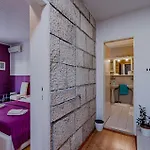 1 Bedroom Beautiful In Сasa de vacaciones Korčula