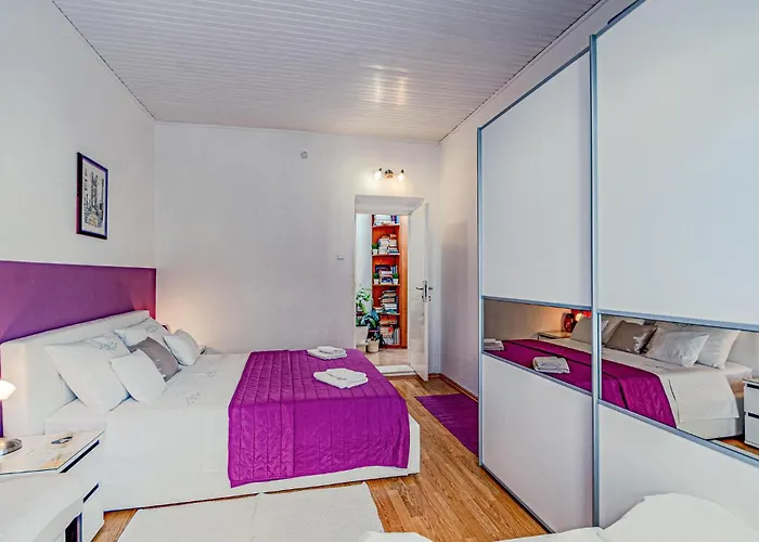 Vakantiehuis 1 Bedroom In *